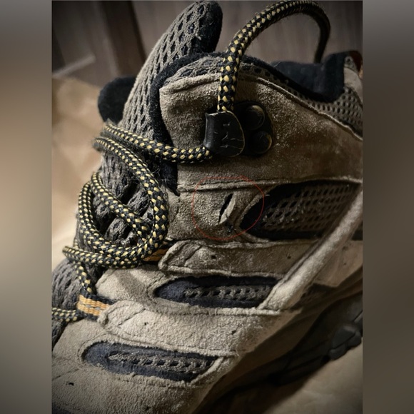 Merrell Tan and Black Hiking Boots - Picture 6 of 7